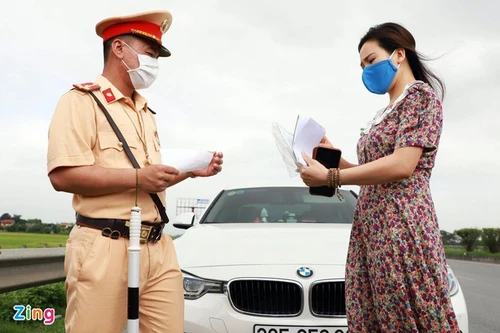 Trừ điểm giấy phép lái xe khi vi phạm nhằm nâng ý thức trách nhiệm người điều khiển phương tiện