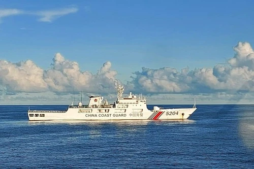 ASEAN quyết liệt trước hành vi “bẻ cong” pháp luật của Trung Quốc ở Biển Đông