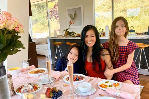 Ca sỹ “bống” Hồng Nhung: Sau biến cố, tự thấy mình may mắn