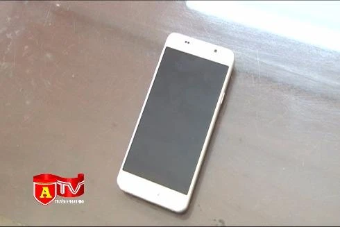 Lái xe taxi chiếm đoạt tài sản của du khách nước ngoài