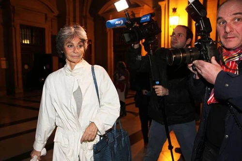 Người thừa kế hãng thời trang danh tiếng Pháp lĩnh án 