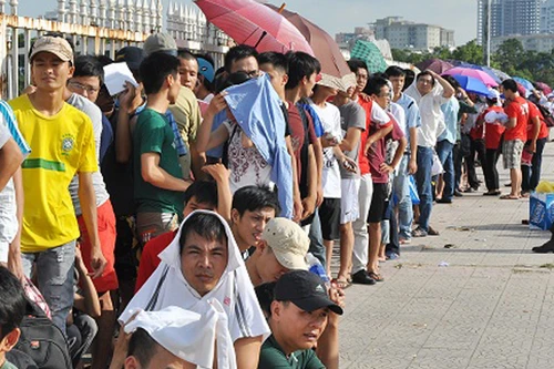 "Kén" người mua nhưng vé xem Man City vẫn sẽ "sốt" ?