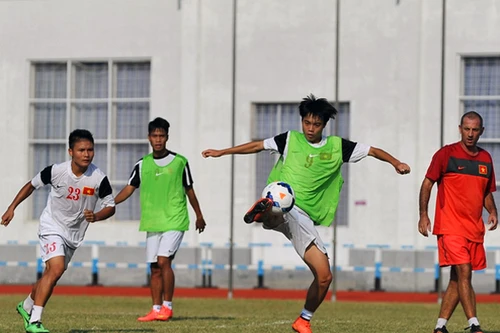 U19 Việt Nam đánh bại U19 Trung Quốc, tại sao không?