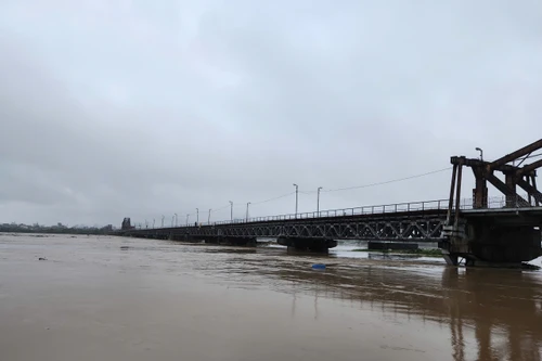 Lũ trên các sông ở miền Bắc đang giảm mạnh, Bắc bộ mưa lớn hết hôm nay