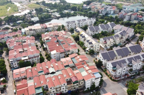 Hà Nội “bêu tên” 17 doanh nghiệp “ôm đất” chậm triển khai