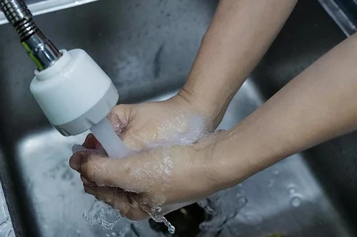 Nhà máy nước sông Đà tạm dừng cấp do sự cố nước mặt đầu nguồn