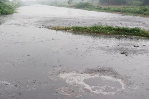 Địa phương “kêu” nước sông Nhuệ- Đáy ô nhiễm nghiêm trọng, Bộ Tài nguyên nói gì?