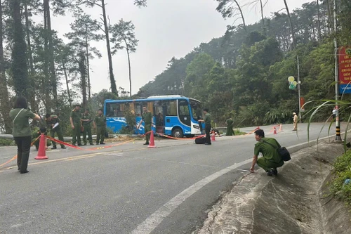 Hé lộ nguyên nhân ban đầu vụ lật xe khách làm 3 người tử vong trên đèo Tam Đảo