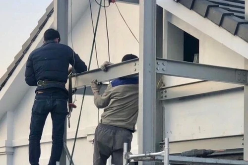 Chủ đầu tư khu đô thị Gamuda Gardens bị phạt hành chính, buộc tháo dỡ thang máy sai thiết kế