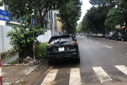 Từ hôm nay, các phương tiện được đi hai chiều trên phố Quang Trung