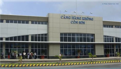 Đường bay Côn Đảo đang “hot”, Cục Hàng không tuýt còi hãng liên tục đổi giờ bay