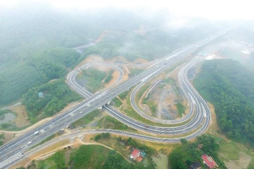 Sẽ đồng loạt khởi công ba cao tốc trọng điểm khu vực miền Tây trước 30-6-2023