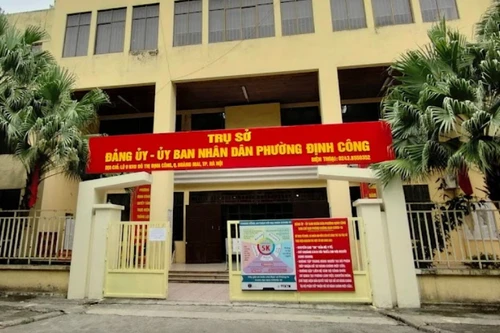 Hà Nội: Nữ Chủ tịch phường Định Công bị đề xuất tạm dừng điều hành một số công việc