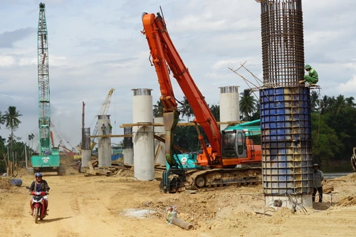 Hai công nhân thi công dự án cao tốc Hoài Nhơn- Quy Nhơn tử vong do đất vùi lấp 