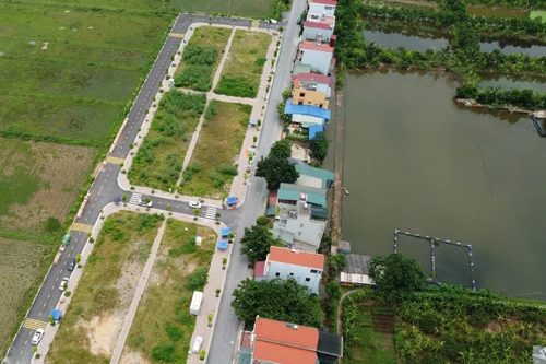 Sau phiên đấu giá đất 100 triệu đồng/m2 rồi bỏ cọc, Thanh Oai tạm dừng đấu giá hàng trăm lô đất