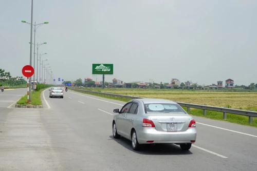 Sở Giao thông Hà Nam, Tập đoàn Đồng Tâm bị phê bình tại dự án nâng cấp quốc lộ 21B