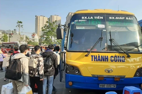 Phía Bắc, sinh viên nghỉ Tết nhiều nhất 20 ngày, phía Nam sinh viên được nghỉ cả tháng