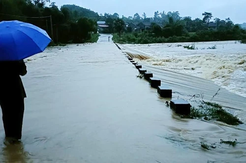 Nghệ An: Mưa lớn do hoàn lưu bão số 4, 3 người chết và mất tích, nhiều khu dân cư bị cô lập