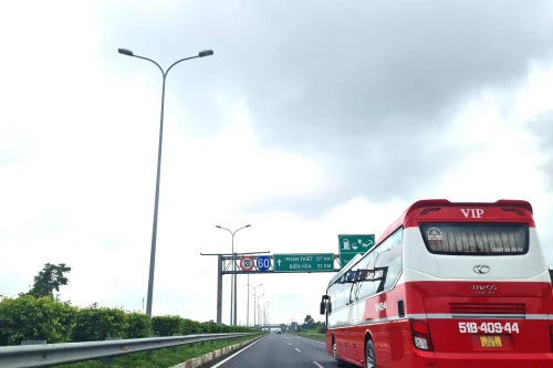 VEC muốn mở rộng cao tốc Long Thành- Dầu Giây lên 8 làn xe với gần 14.000 tỷ, Bộ Giao thông nói không phù hợp