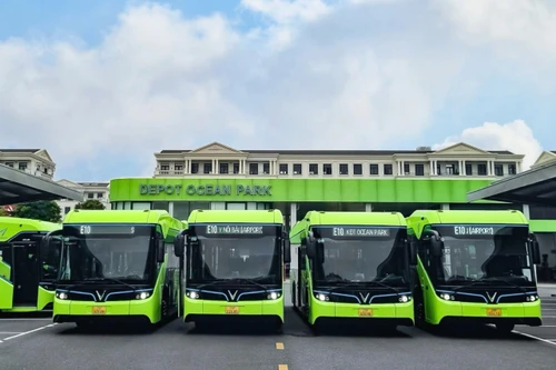 Mở tuyến buýt điện E10 kết nối KĐT Ocean Park tới sân bay Nội Bài
