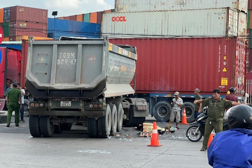 Hơn 800 tài xế bị trừ điểm bằng lái xe trong ngày nghỉ Tết thứ hai