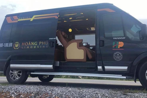 Hàng loạt xe hợp đồng bị thu hồi phù hiệu vô thời hạn vì ngày nào cũng chạy quá tốc độ