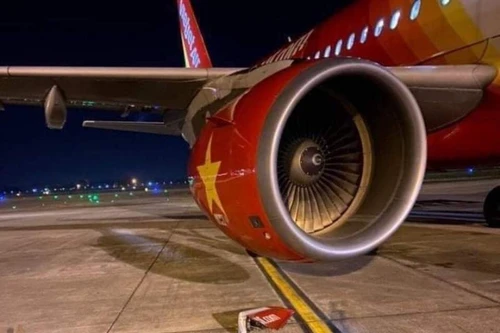 Hôm nay, Tổ điều tra sẽ làm việc với tổ lái liên quan vụ hai tàu bay va chạm tại Nội Bài