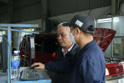 Từ mai, 1/2, dữ liệu đăng kiểm phương tiện sẽ được chia sẻ công khai