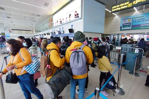 Về quê ăn Tết, chậm một chút vẫn vui