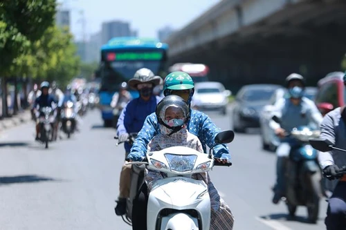 Mưa giông ở Bắc bộ từ chiều tối nay, kéo dài suốt tuần tới