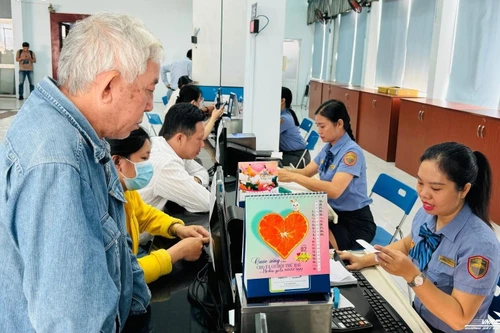 Cháy vé tàu Tết Giáp Thìn vào những ngày cao điểm