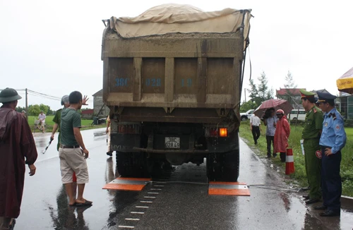 Bộ trưởng Đinh La Thăng xin lỗi các DN vận tải