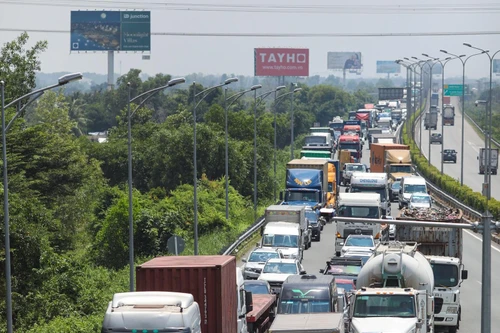 Khuyến cáo phương tiện không đi vào cao tốc TP.HCM- Long Thành- Dầu Giây dịp Quốc khánh để tránh ùn tắc