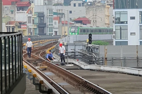 Vì sao tàu metro Cát Linh- Hà Đông liên tục gặp sự cố nhưng chưa khắc phục được?