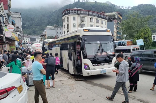 Inter Bus Lines dùng xe biển nước ngoài chở khách trái quy định, vì sao thanh tra không phát hiện?