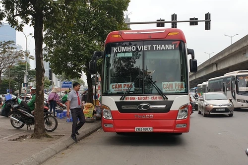 Kiến nghị lắp 12 camera giám sát phạt nguội quanh Bến xe Mỹ Đình