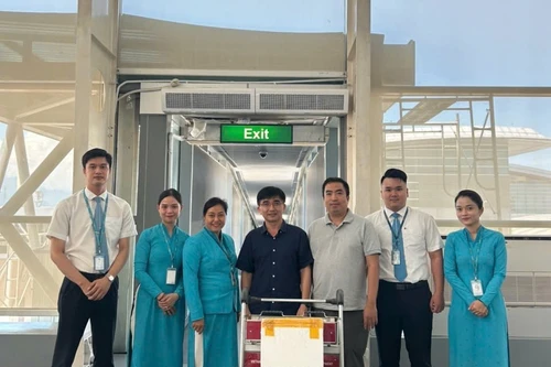 Chuyến bay mang sự sống từ Phú Thọ vào Huế