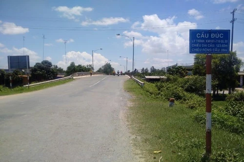 Dự án nâng cấp quốc lộ 30 đoạn Hồng Ngự- Dinh Bà gần 850 tỷ đồng lỡ hẹn do thiếu tiền