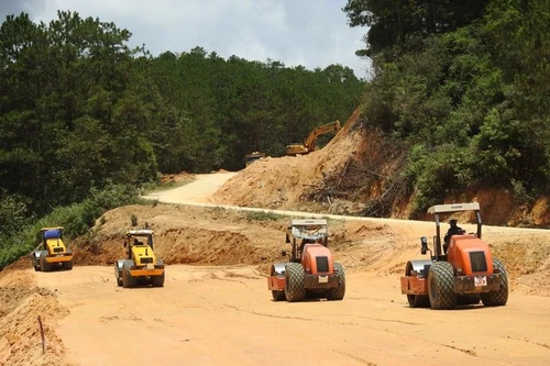 Dự án cải tạo quốc lộ 24 vốn nghìn tỷ chậm trễ, Bộ Giao thông lên tiếng thúc giục 