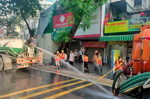 Hiện tượng hỗn hợp bùn metro Nhổn - ga Hà Nội phun trào trên phố Cát Linh đã kết thúc