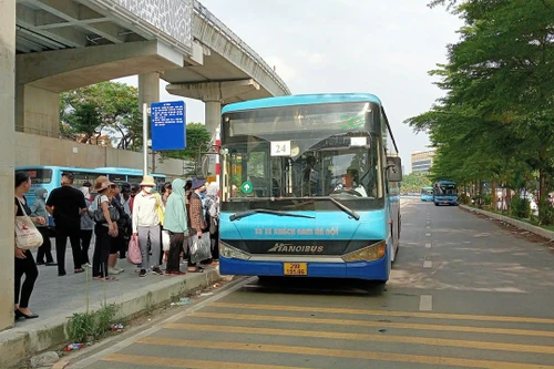 Chất lượng dịch vụ tăng, hơn 230 triệu lượt khách đi xe buýt Transerco
