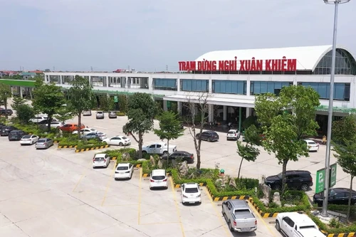 Trạm dừng nghỉ đường bộ phải có trạm sạc cho xe điện