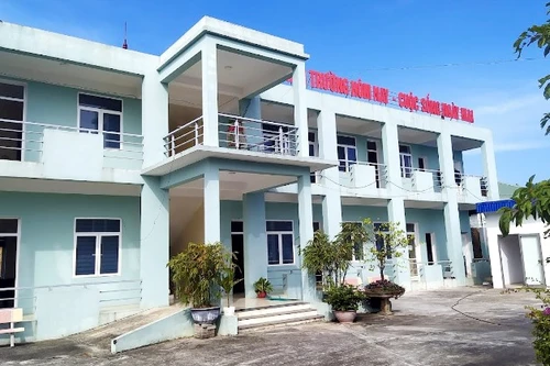 Xử phạt Công ty CP Môi trường Thái Nguyên gần 1 tỷ đồng do vi phạm xả thải 