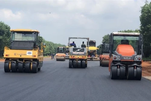 Thường xuyên kiểm tra tài chính nhà thầu Cienco 6 tại dự án cao tốc Phan Thiết- Dầu Giây