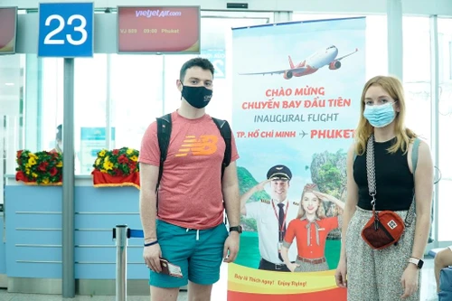 Vietjet Air nối lại đường bay đến thiên đường du lịch Phuket