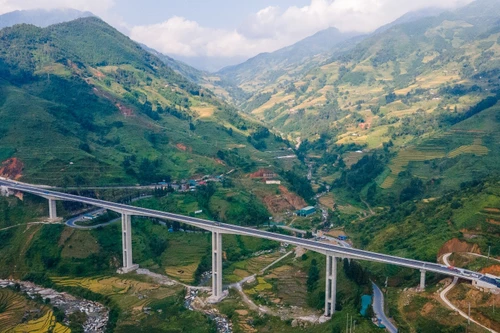 Vận hành thử cầu Móng Sến cao nhất Việt Nam, phương tiện nào được lưu thông?