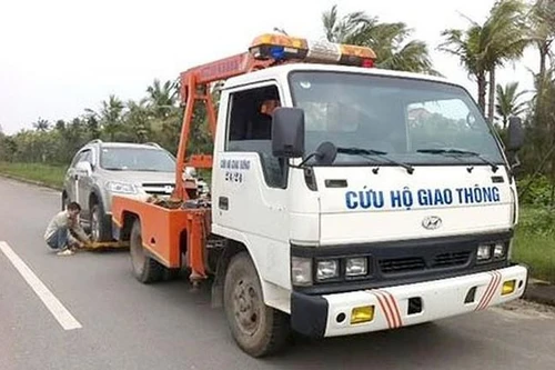 Nhiều doanh nghiệp cẩu kéo xe cố tình chây ỳ kê khai giá cước