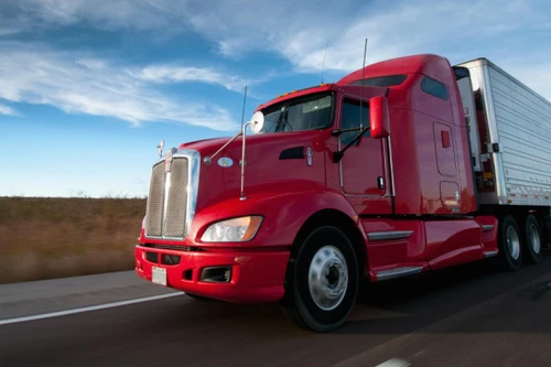 Ngỡ ngàng: Xe đầu kéo của Hợp tác xã Trường Hải vi phạm tốc độ 1.600 lần trong tháng