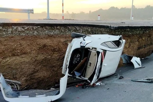 Khẩn trương làm rõ nguyên nhân cầu 37 tỷ đồng vừa thông xe đã sụt lún ở Tây Ninh