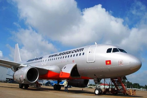 3.000 đồng bay trong nước và quốc tế